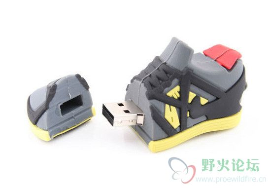 请问这是什么模具做出来的产品