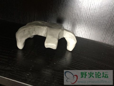 侧面