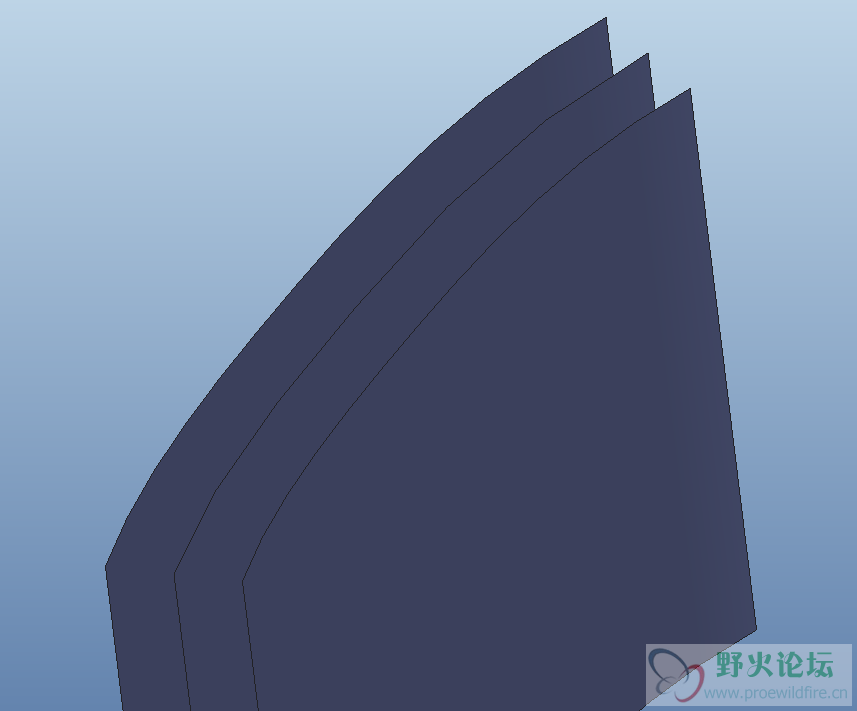 通过拉伸和偏移面的工具创建这样三个平面.png