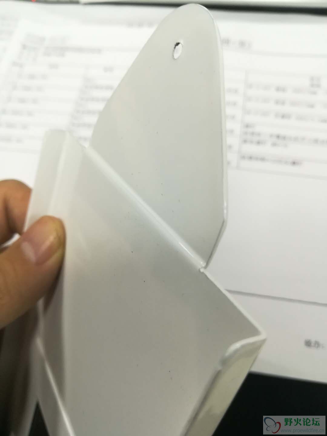 平面和耳朵连接的地方