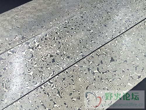 鱼骨纹