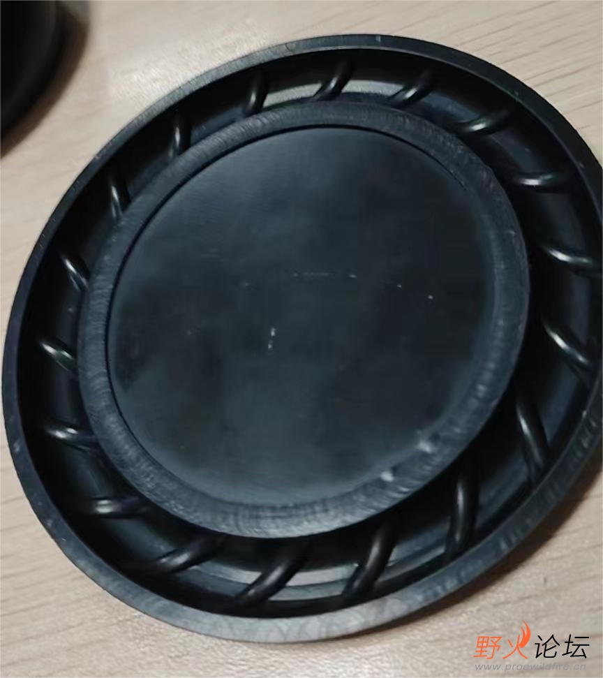 后面